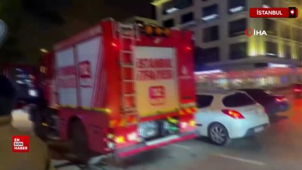 Kadıköy’de Bağdat Caddesi’nde yılbaşı süslemesi alev aldı