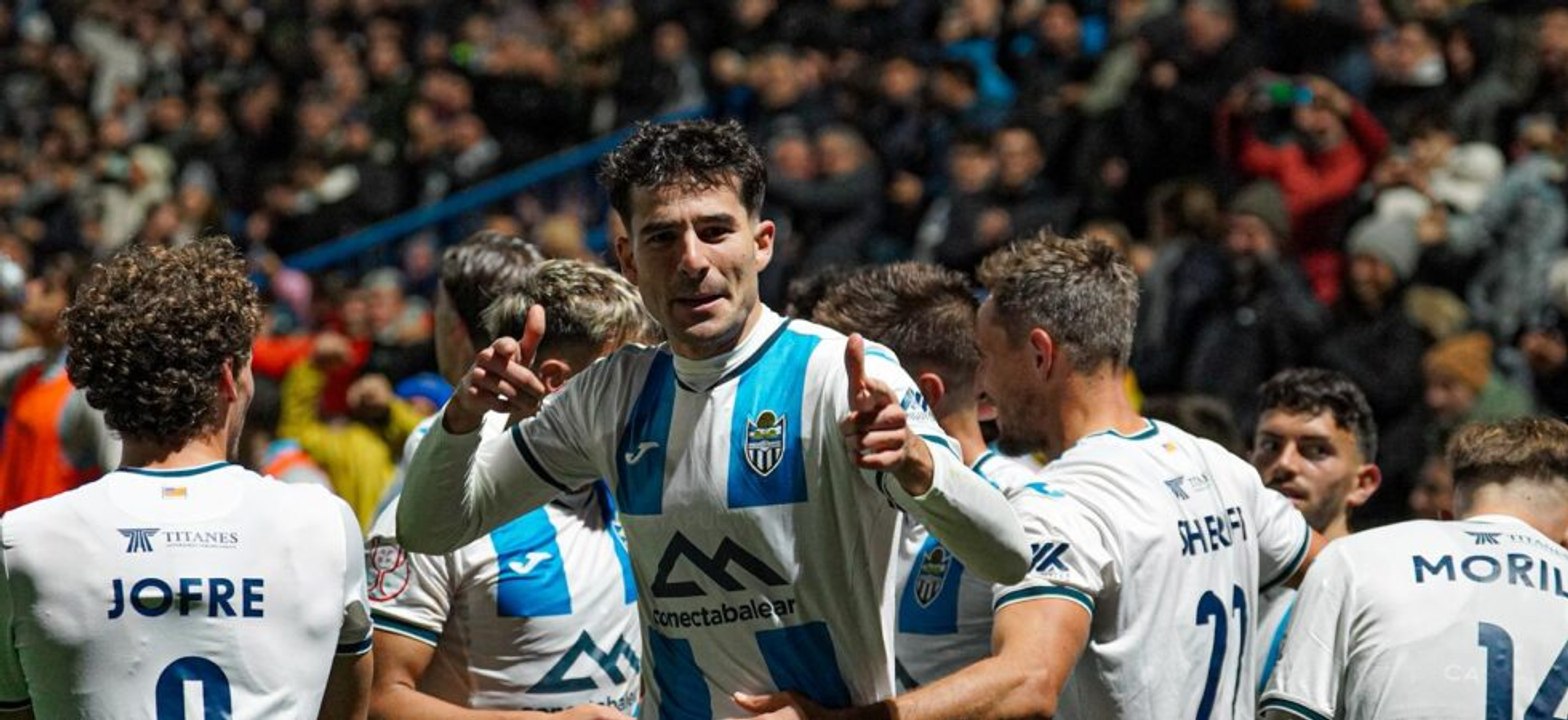 La locura de los jugadores del Atlético Baleare...