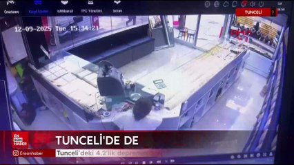 Tunceli'de, 4.2 büyüklüğündeki deprem anı güvenlik kamerasında