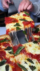 Going ALL OUT with PIZZA, STEAK, & ITALIAN FOOD at Donato’s in Woodside Queens! 🍕🥩🤤 #DEVOURPOWER