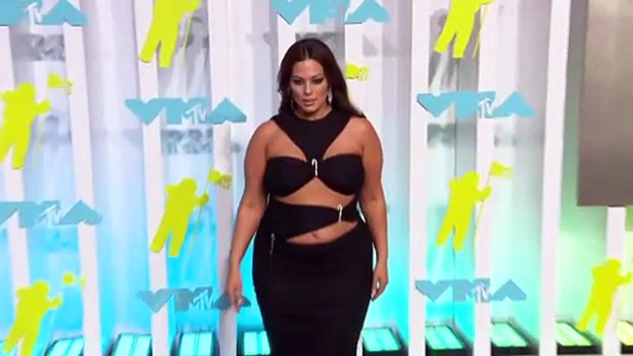 Ashley Graham Breaks Silence On Hugh Grant Rolling His Eyes During Their Oscars Chat