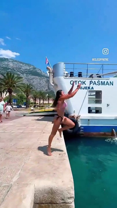 Funny videos , Viral clips ,Daily laughs , Entertainment videos ,Best comedy moments