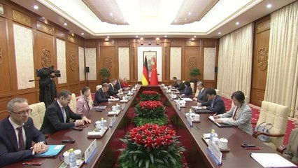 중국 "타이완 우리 땅" vs 타이완 "우린 독립국가" / YTN