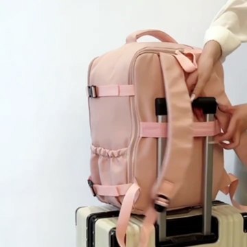 Lightweight travel backpack with big space! 🎒✨ Perfect for trips, work & flights. Grab this hot deal now