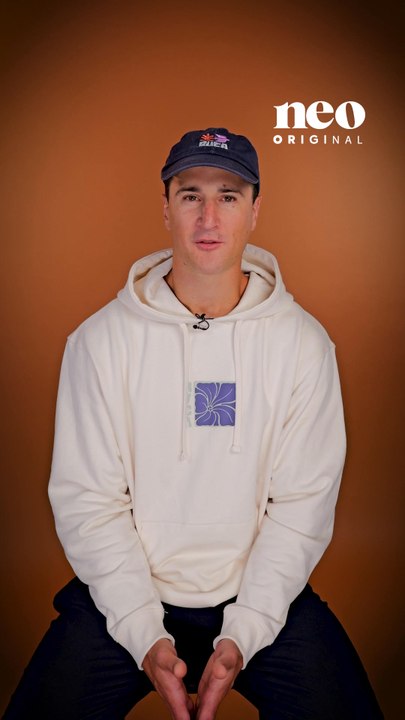 Jérémy Nicollin est cliff jumper : il saute depuis des falaises hautes de plusieurs dizaines de mètres. Pour neo, il revient sur son parcours et ses sauts les plus marquants. 🌊✨