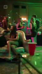 doblado Reclamada por el hermano Alfa de mi ex en Español