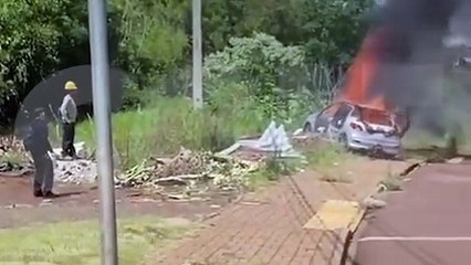 Vídeo flagra Peugeot sendo tomado pelas chamas no Sanga Funda; Márcio Boeira dos Santos morreu carbonizado