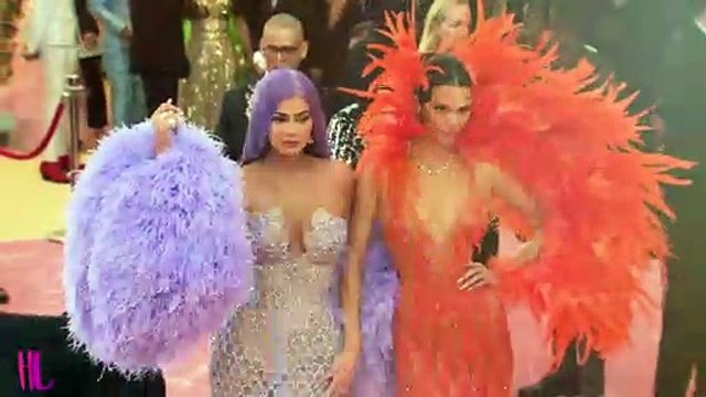 Kylie Jenner & Kendall Jenner Fight Over Dress Before Night Out