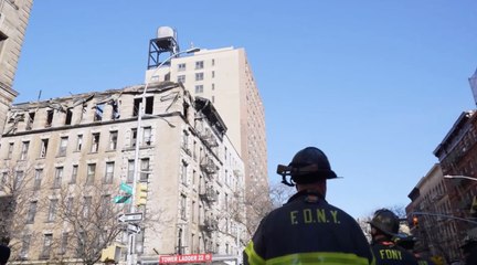 Al menos tres heridos leves en un grave incendio en edificio en Nueva York