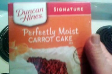 Duncan Hines Carrot cake w/pillsbury Cream Cheese Frosting
