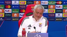 Mourinho: "Assenze nel Napoli? Ma non fatemi ridere. La loro panchina..."