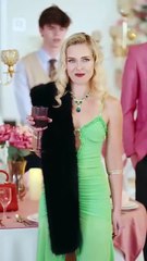 doblado ¿La Heredera fue Intercambiada al Nacer en Español