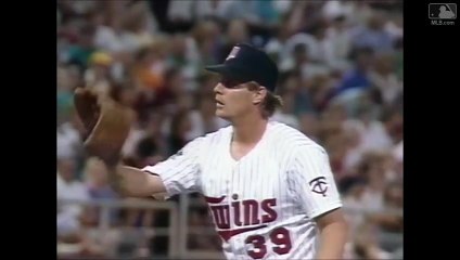 Dave Winfield (ANA) launches his 400th career home run (8/14/91)