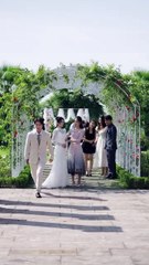 When he was in a wheelchair, she crushed his heart; when he stood up, he held another's hand.