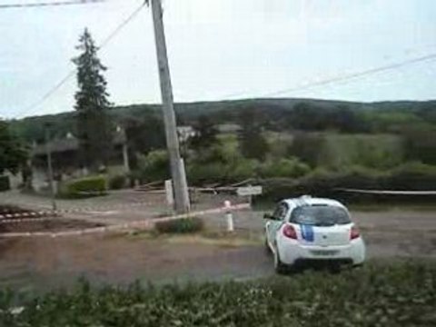 14 GUIGOU Manu DOMENECH Eric CLIO R3 ACCESS Es8