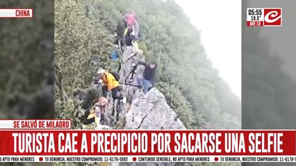 Tremendo: turista quiso tomarse una selfie y terminó cayendo al precipicio