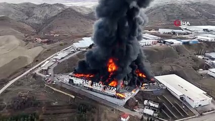 Kırıkkale’de korkutan yangın! Kimya fabrikası alev alev yandı