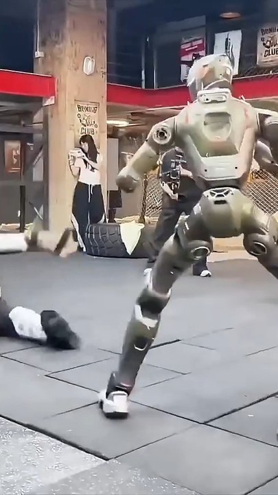 Robot da patada a CEO