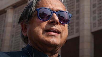 Shashi Tharoor ने ठुकराया ‘वीर सावरकर अवॉर्ड’, जानें...