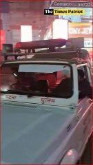 Patna Police Jeep Caught Taking Illegal U-Turn: Woman Blocks Vehicle, Demands Equal Law for All