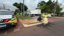 Dois feridos em batida entre motos na região do bairro Pacaembu em Cascavel