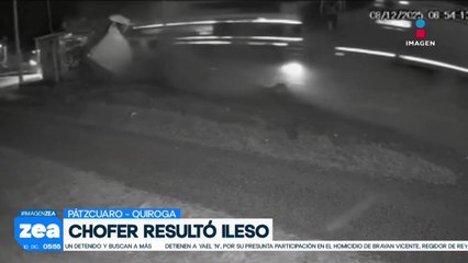 Conductor intenta ganarle el paso al tren, pero termina siendo arrastrado