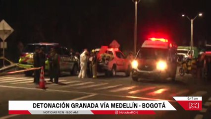 Granada explotó dentro de un carro y mató a dos personas en pleno control policial en Copacabana