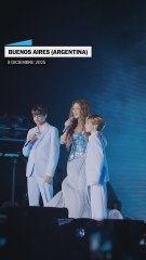 Shakira invita al escenario a sus hijos, Milán y Sasha, para cantar juntos por primera vez en vivo la canción "Acróstico"