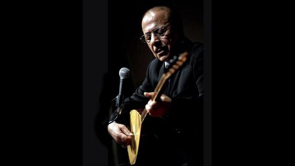 Neşet Ertaş - Bahçe Duvarından Aştım