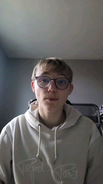 j'espère qu'il sort demain