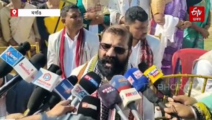 জোঁৰ পুৰি হাত পোৱা নাই, কিলাকুটি পাৰ হৈ বাহু পালেহি: কলিয়াবৰত আছুৰ কেন্দ্ৰীয় শ্বহীদ দিৱস