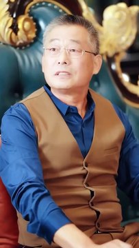 In order to get rid of the family's contempt for her, she deliberately climbed up to her fiancé's twin brother while drunk, but she didn't know that the cold and precious brother had a crush on her for eight years, knowing that she recognized the wrong pe