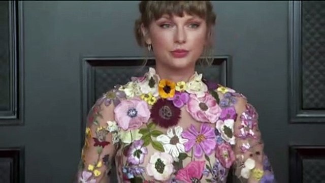 Taylor Swift Makes 1st Appearance Since Ticketmaster ‘Eras Tour’ Disaster At AMAs