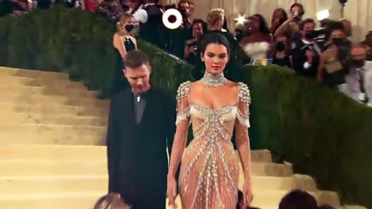 Kanye Unfollows Kim Kardashian, Kendall lights Up The Met Gala and Kris Jenner on Kylie’s Pregnancy