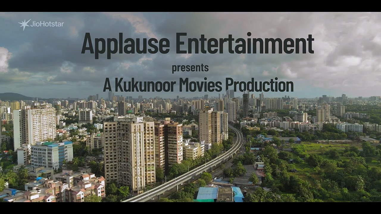 Hotstar Specials Mrs. Deshpande Official Trailer Madhuri Dixit Streaming 19 Dec JioHotstar