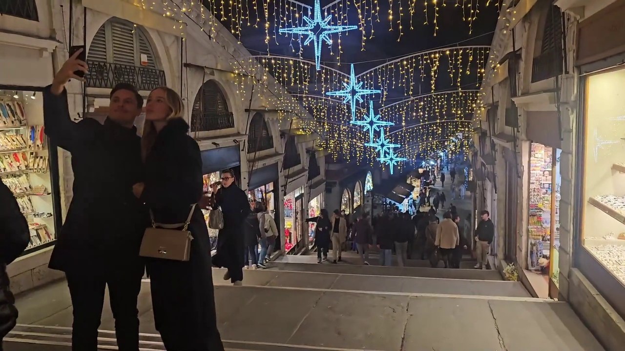 Natale, boom di turisti stranieri in Italia