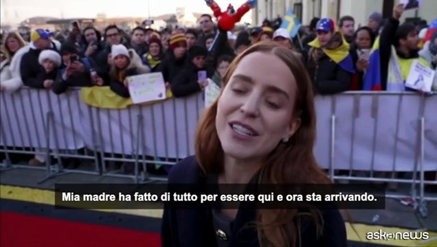 Standing ovation per la figlia di Maria Corina Machado al Nobel