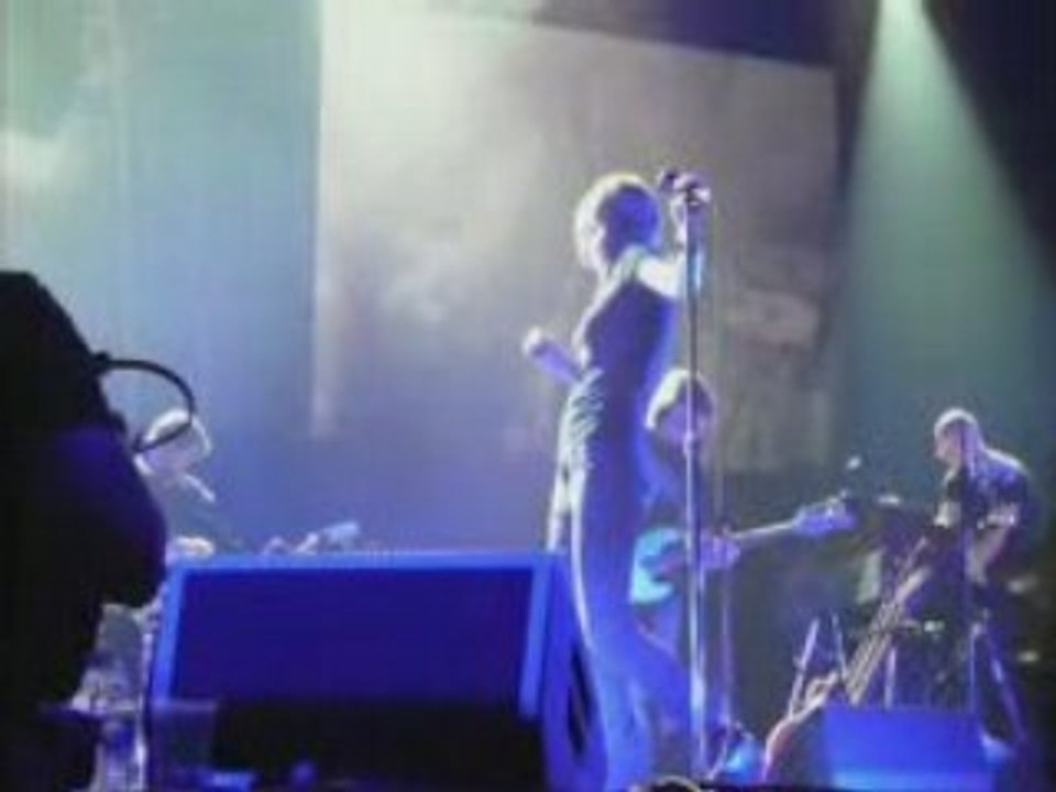 Portishead - Zenith Paris 5 Mai 2008 - Cowboys