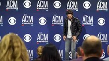 Thomas Rhett ACMS 2019