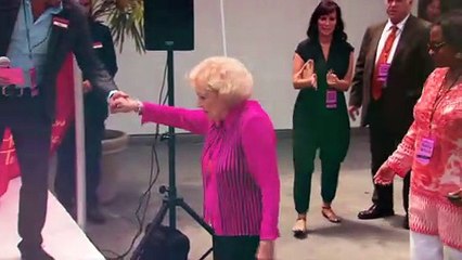 Betty White‘s Assistant Shares One Last Photo Taken 11 Days Before Death