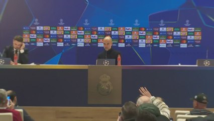 La peculiar forma de Guardiola de llamar cobarde al árbitro