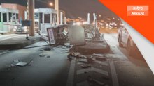 Treler rempuh Plaza Tol Kota Kemuning