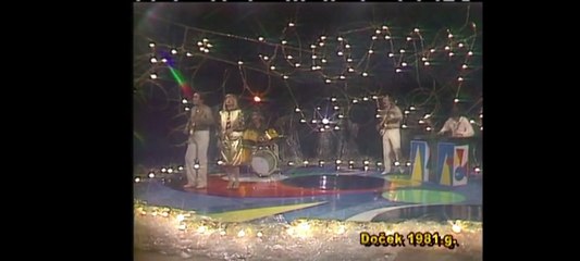 Novi Fosili - Tko zna s kim ti cekas zoru