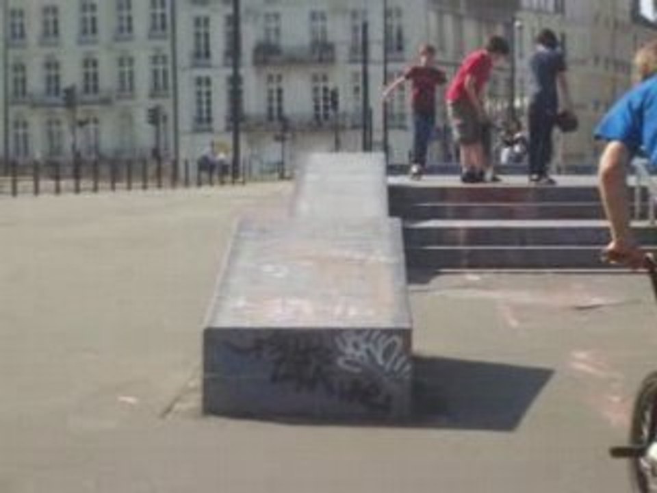 100_2879