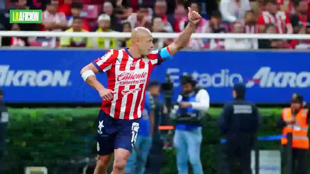 ¡OFICIAL! Chivas anuncia la salida de 'Chicharito' Hernández