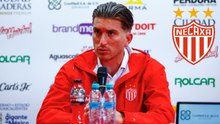 Martín Varini como es presentado oficialmente como DT de Necaxa tras el fracaso con Fernando Gago