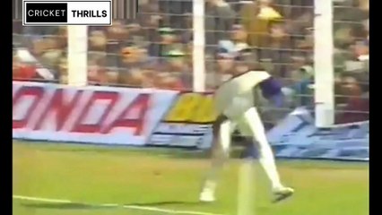 Robin Smith 42 off 106 Balls 130 Mins 4 Fours vs India 3rd ODI, Chandigarh, January 21, 1993