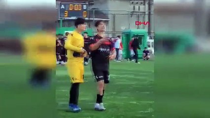 Yer: Samsun... Bir grup öğrencinin öğretmene linç girişimi kamerada!