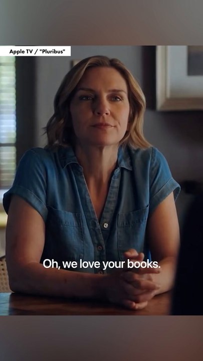 Jeff Hiller Was Told He Was Playing "Carol's Father" When He Auditioned For 'Pluribus'