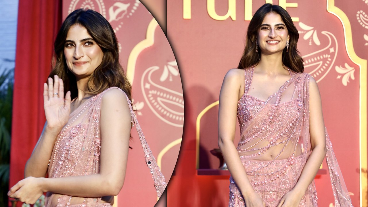 Mumbai: Palak Tiwari's Sizzling Shiny Lavender Saree Avatar For The Etude Event In Town | Spotted
